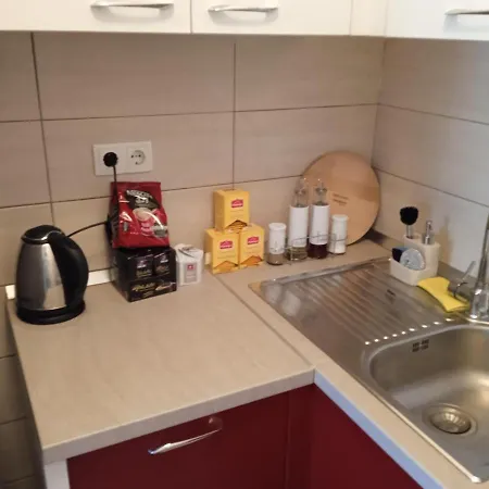 Lazarus Apartment