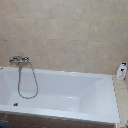 Lazarus バニャ・ルカ